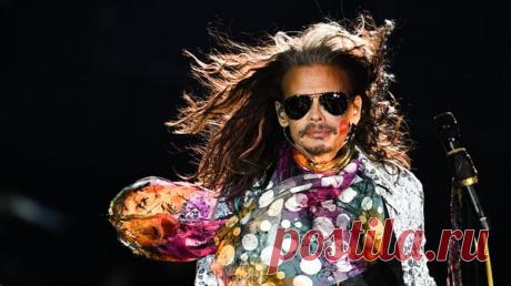 СМИ: еще одна женщина обвинила солиста Aerosmith в сексуальном насилии