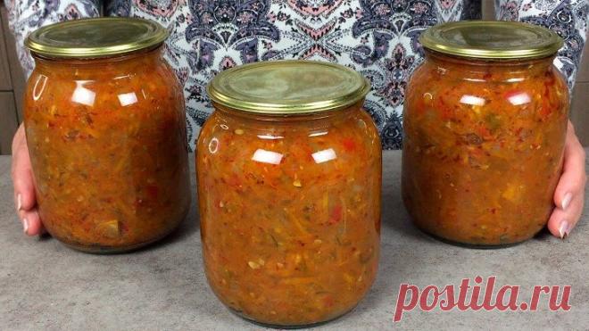 Переросшие огурцы больше не выбрасываю: готовлю из огурцов икру на зиму, а банки храню в шкафу