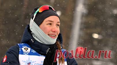 Разными способами: Наталия Шевченко и Евгений Сидоров выиграли гонки преследования в финале Кубка России по биатлону. Наталия Шевченко стала победительницей гонки преследования на заключительном этапе Кубка России по биатлону в Уфе. Бывшая лыжница уходила с последнего огневого рубежа только пятой с отставанием на 12,7 секунды от лидеров, однако быстро догнала соперниц, а затем и убежала от них. В борьбе за серебро Наталья Гербулова опередила Анастасию Шевченко. У мужчин в аналогичной…