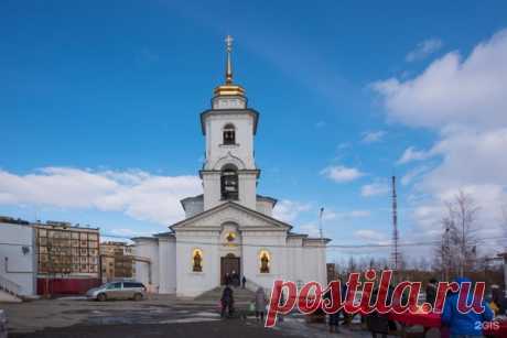 Никольский храм города якутска летом выглядит весьма нарядно. #отзывы #якутск #храм