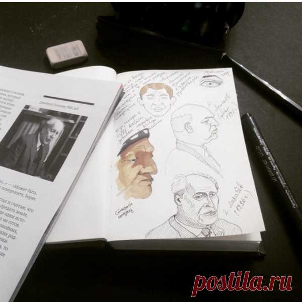 «Люди сетуют, что в их жизни не происходит ничего важного или интересного настолько, чтобы записывать это в дневник. Какая чушь!», — пишет Кэти Джонсон