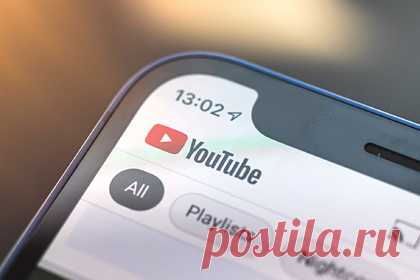 Видео на YouTube назвали угрозой для человечества. Профессор Университета штата Пенсильвания и член Национальной академии наук США Майкл Манн призвал платформу YouTube удалять видео, отрицающие климатические проблемы. «Хорошо, что вы удаляете видео с отрицанием COVID. Пришло время удалить видео с отрицанием глобального потепления», — заявил Манн.