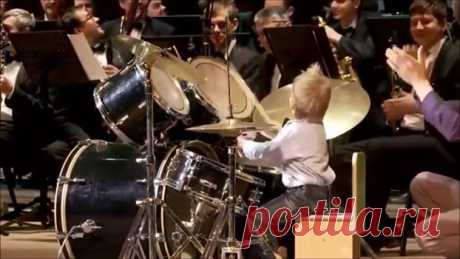 МАЛЕНЬКИЙ ГЕНИЙ.  БРАВО!!!!!