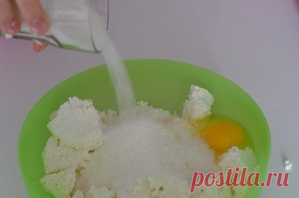 Простейший рецепт приготовления идеальных сырников. Неземной вкус и польза для здоровья.