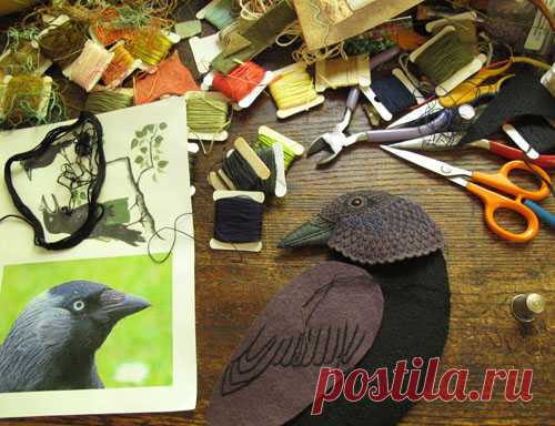 Birds of Beebe Woods (crow) I’ve emerged from my months-long blissful state of stitching Birds of Beebe Woods, just long enough to show some process pictures of the crow, whom I’ve named Argyle. He’s about 1…