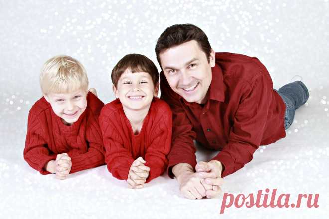 Что можно подарить папе на Новый год 2018: идеи новогодних подарков Пройдет еще совсем немного времени и наступит период предновогодней суеты. Основной проблемой для многих станет выбор подарка для родных и близких и если с