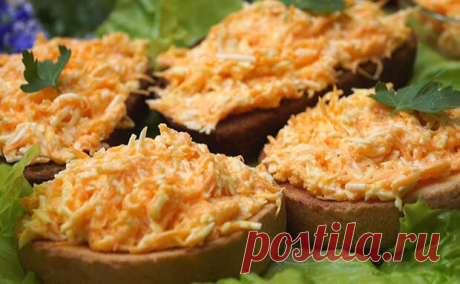 Превращаем морковь в настоящий паштет. Бутерброды получаются вкуснее, чем с маслом - Steak Lovers - 23 мая - 43858976156 - Медиаплатформа МирТесен Обычную морковь легко превратить почти в настоящий паштет. Бутерброды с ним будут вкуснее, чем с маслом и намного сытнее: подать пару бутербродов с таким паштетом можно и в качестве легкого ужина. Ингредиенты: 1 морковь и 1 луковица, 100 граммов любого плавленного сыра, зубчик чеснока и столовая - 23 мая - 43858976156 - Медиаплатформа МирТесен