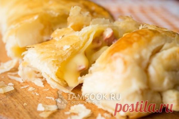 Слоеный рулет с колбасой, рецепт с фото