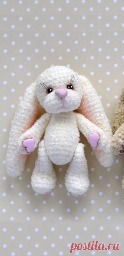 PDF Миниатюрные звери крючком. FREE crochet pattern; Аmigurumi animal patterns. Амигуруми схемы и описания на русском. Вязаные игрушки и поделки своими руками #amimore - зайка, мишка и собачка, заяц, медведь, собака, зайчик, медвежонок, щенок.