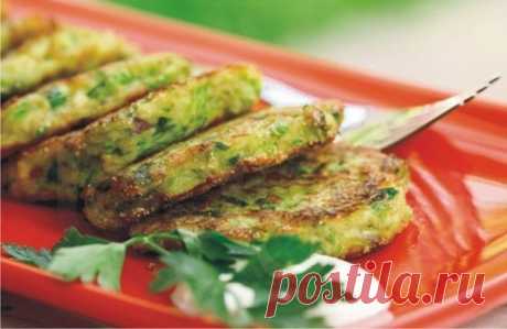 Оладьи из кабачков с сыром и чесноком — диетический вариант!