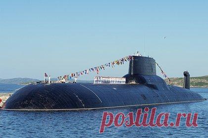 «Дмитрий Донской» обеспечил безопасность «Красноярска» и «Суворова». Тяжелый атомный подводный ракетный крейсер стратегического назначения «Дмитрий Донской» проекта 941 принял участие в испытаниях атомных подводных лодок (АПЛ) «Красноярск» проекта 885М и «Генералиссимус Суворов» проекта 955А. Об этом ТАСС рассказал источник в оборонно-промышленном комплексе.