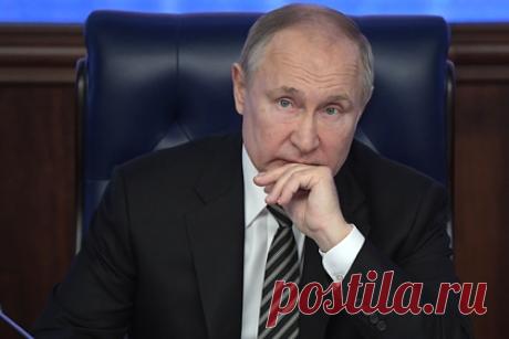 Названы два пути России при провале переговоров о безопасности с США и НАТО. Политолог Павел Салин заявил, что после провала переговоров по гарантиям безопасности с НАТО и США руководство России вынуждено будет либо смягчить ультиматумы, выдвинутые Западу, уступить в ряде моментов, либо пойти на эскалацию конфликта. Он добавил, что более вероятным он считает второй вариант.