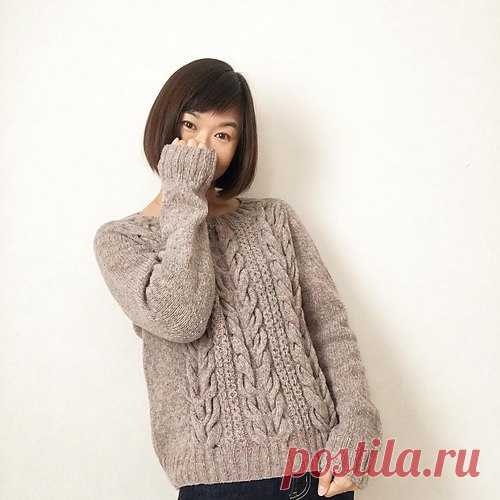 Tsubaki Pullover by Hiroko Fukatsu