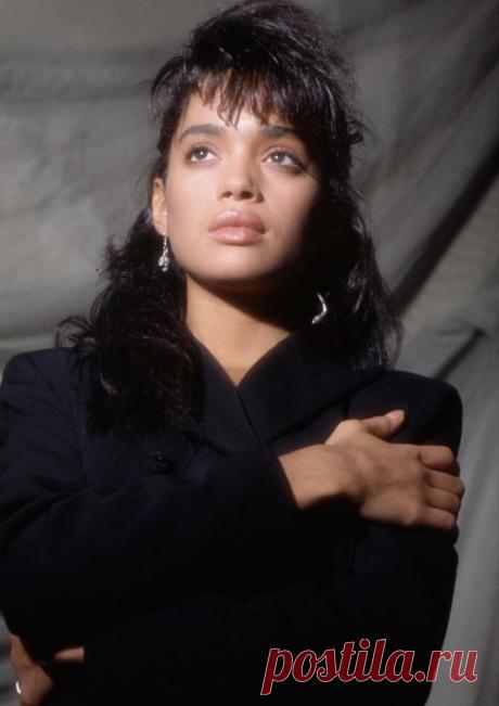 Лиза Боне, 16 ноября, 1967