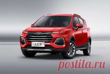 В России начали продавать новый китайский автомобиль. Китайский автопроизводитель JAC начал продажи в России нового компактного кроссовера JS3. Автомобиль бренда, с которого перелицовывают «Москвичи», доступен в комплектациях Comfort и Luxury. Его стоимость составит от 1,79 до 1,99 миллиона рублей — машины поступают на отечественный рынок из КНР.