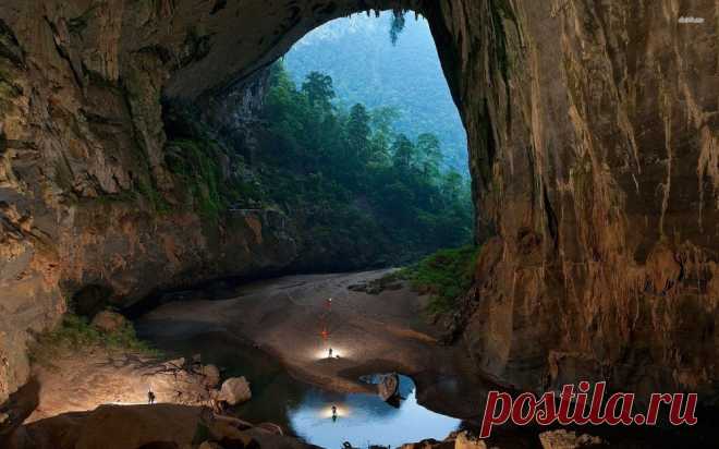 Настоящее подземное царство