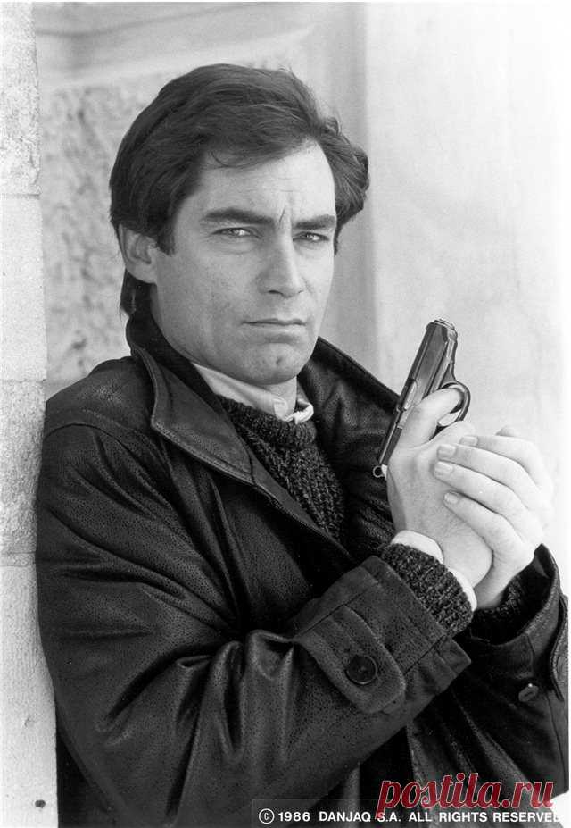 Тимоти Далтон