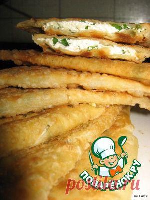 Болгарские "Ругувачки" ( + самое лучшее тесто для чебуреков) - кулинарный рецепт