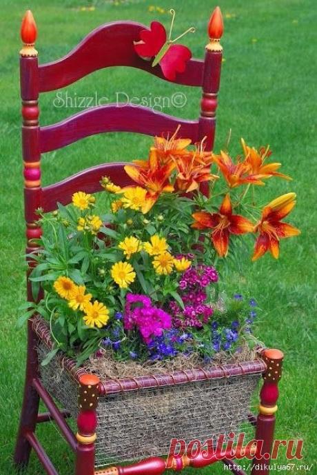 Клумбы из стульев