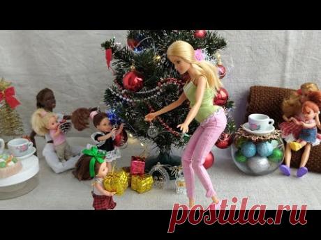 НОВЫЙ ГОД ПРАЗДНУЮТ И КУКЛЫ!!! // #shorts // #dollhouse // #Barbie_Puppen // #shortvideo /вязание /