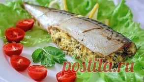 Два лучших рецепта фаршированной скумбрии
Очень вкусная рыбка - сытная. И начинка великолепно сочетается со вкусом скумбрии.