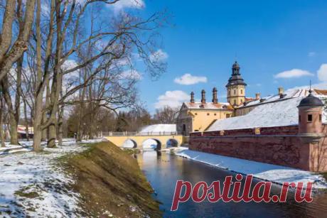 Экскурсия в НЕСВИЖСКИЙ и МИРСКИЙ ЗАМКИ из Минска по цене 150 BYN - 5.111 р-| Sputnik8