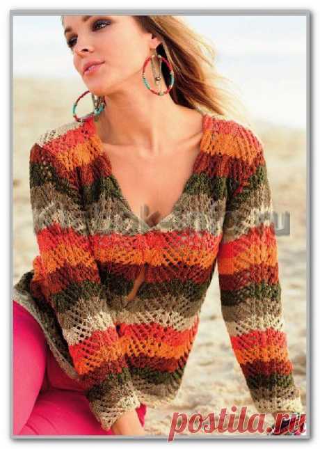 Вязание спицами. Женские модели. Летний пуловер в цветную полоску, с длинными рукавами и ажурным узором с косами. Размеры: 38/40 (42/44) 46/48