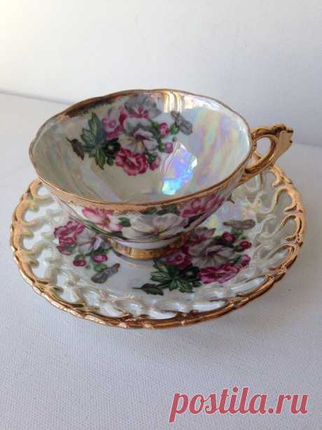 Vintage Royal Sealy Tea Cup and Saucer Iridescent Tea Cup and Saucer Iridescent…