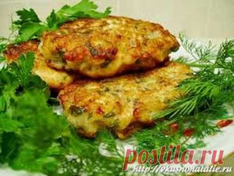 Котлетки из куриного филе с овощами и сыром - очень сочное и нежное.