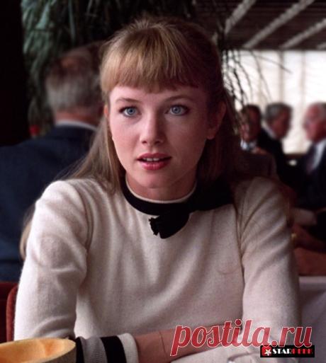 Ребекка Де Морнэй, 29 августа, 1959