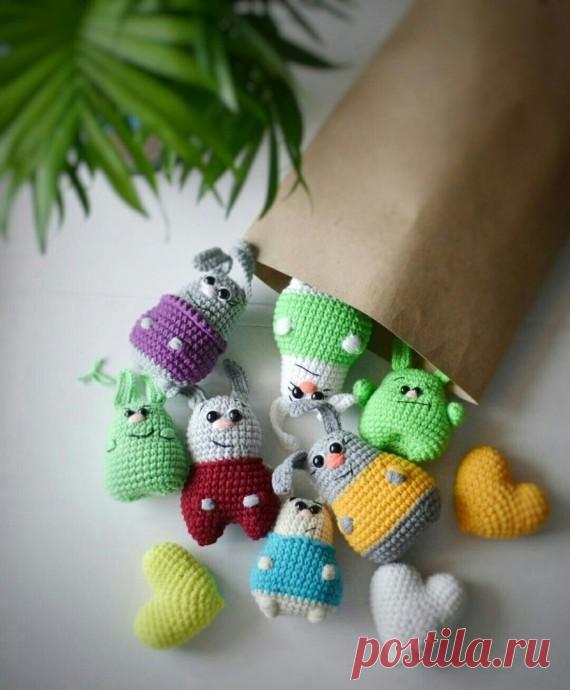 ​Зайцы-неформальцы