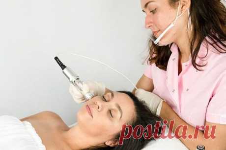 8 in 1 Gesichtsbehandlungsgerät