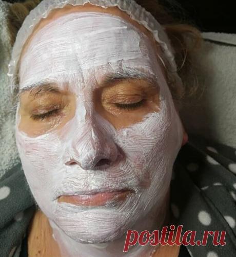 В свои 63 года делаю природные маски для лица. Себестоимость продуктов 100 рублей. Кожа стала моложе и светлее | Не в возрасте дело | Яндекс Дзен