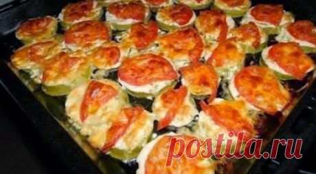 РЕЦЕПТЫ И СОВЕТЫ ХОЗЯЙКАМ: Кабачки с помидорами и сыром.Безумно вкуснo!! Пальчики оближешь!