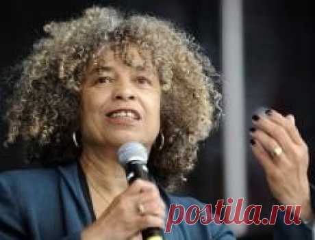 Сегодня 26 января в 1944 году родился(ась) Анджела Дэвис-ПОЛИТИК-СОЦИОЛОГ-ПРАВОЗАЩИТНИЦА