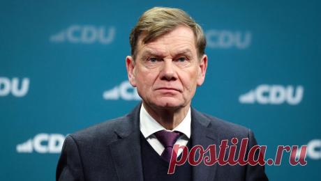 Глава МИД Германии выложил видео под "Патрики". Министр иностранных дел Германии Йоханн Вадефуль разместил на личной странице в Instagram видео под российский трек "Патрики". В ролике чиновник общается с коллегами, гражданами и молодежью в неформальной обстановке на различных ...