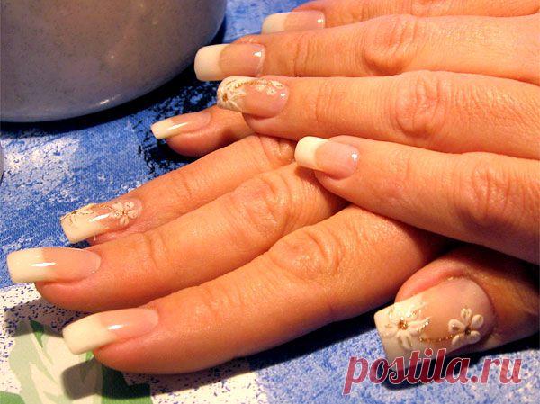Учимся рисовать на ногтях. Пошаговые инструкции.