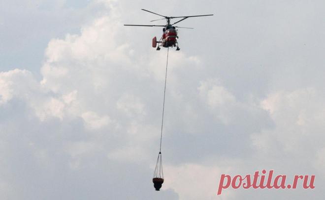 К тушению пожара на складе с красками в Подмосковье привлекли вертолеты. Для ликвидации пожара на складе в Богородском городском округе Московской области привлекли два вертолета.