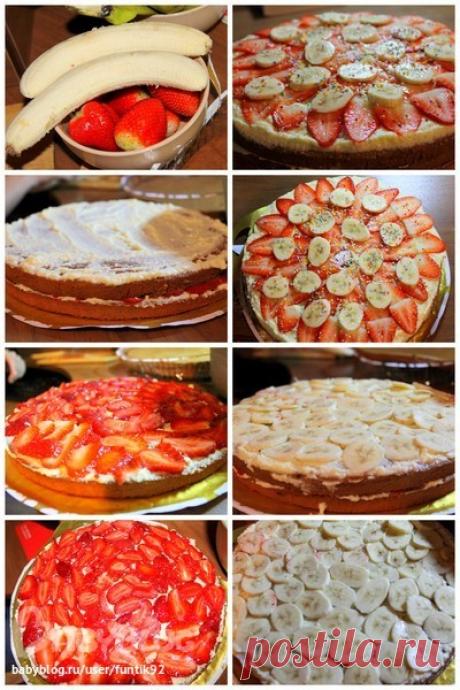 Торт с клубникой и бананами