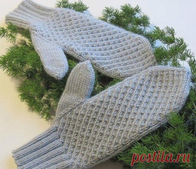 Варежки узором 