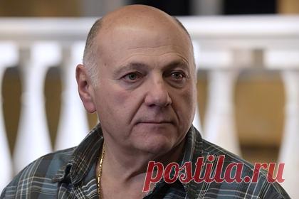 Назначен новый худрук Театра сатиры. Назначен новый художественный руководитель Московского академического театра сатиры. С 13 октября эту должность займет Сергей Газаров. Он также продолжит работу в Московском драматическом театре под руководством Армена Джигарханяна. Артист назвал свое назначение серьезным вызовом.