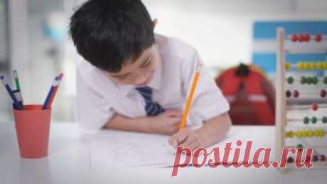 Английские предлоги to, at, in, on. Правила, особенности, примеры