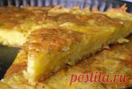 Запеканка из тертого картофеля с сыром и чесноком