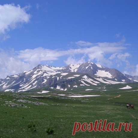POHOD PO KAVKAZU «TRIDCATKA ILI LAGO-NAKI»🏔
from 184 $ / 9 days

#sport #sports #active #cycling #bicycle #workout #wheel #cyclingphotos #health #bike #healthy #MTB #cyclist #fun #summer #сказочноебали #билетвлето #camplike