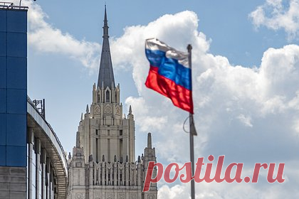 В МИД заявили о попытке Британии подорвать мирные усилия США и России