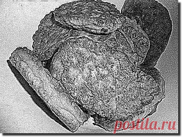 Татьяна   Владимировна  Селянинова - Дранки. Для этого блюда нам понадобится - картошка, средней величины кабачок, сода, соль, яйца, мука.
 Картошку чистим, моем, нарезаем на дольки, прокручиваем всё через мясорубку. Кабачок обрабатываем так же и тоже пропускаем через мясорубку. Готовую массу выкладываем в кастрюлю и слегка прижимая рукой выльем лишний сок из содержимого. Добавим туда, соль, соду пол чайной ложки, яйцо и муку. Всё тщательно перемешаем деревянной лопаткой и...