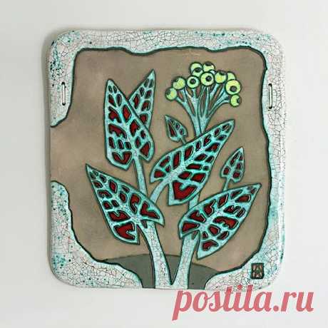 Листья (47х43cm)
#dakuceramics__sale #панно #паннокерамическое #интерьернаякерамика #wallceramics #ceramicpanel #interiorceramics #чаша #керамическаячаша #авторскаякерамика #ceramicbowl