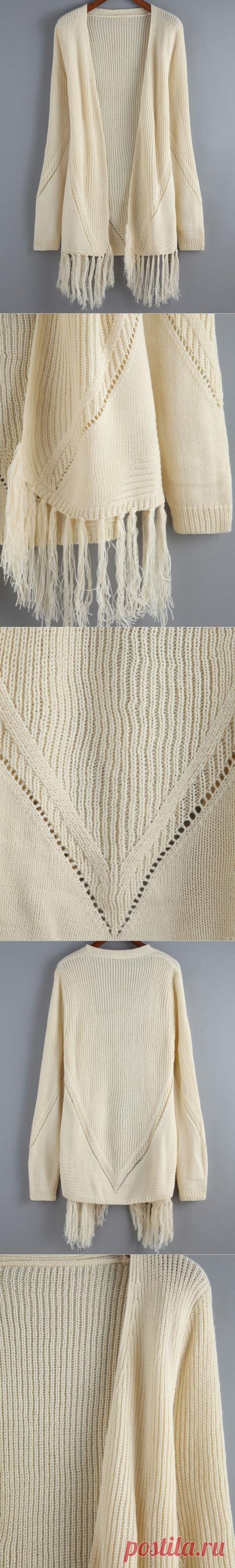 Абрикосовый вязаный кардиган с кисточками