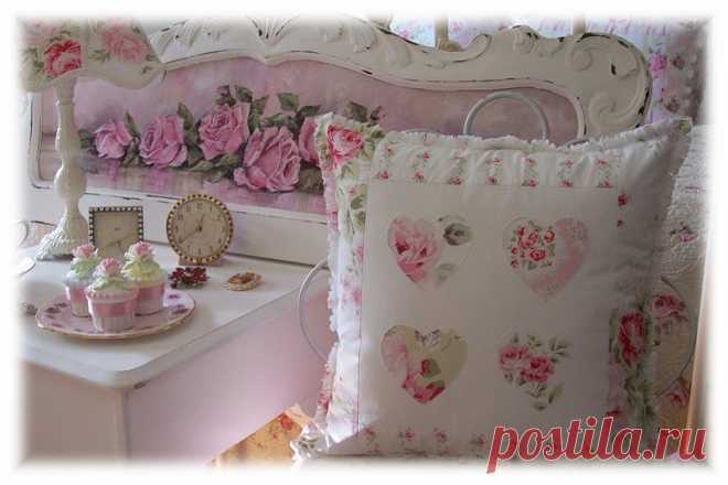 Подушки в винтажном и шебби-шик стиле от Antique Rose Designs