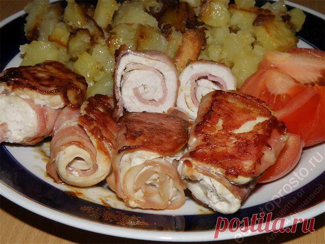 >Рулетики из куриной грудки - только 2 компонента, 5 минут работы и 10 минут у плиты